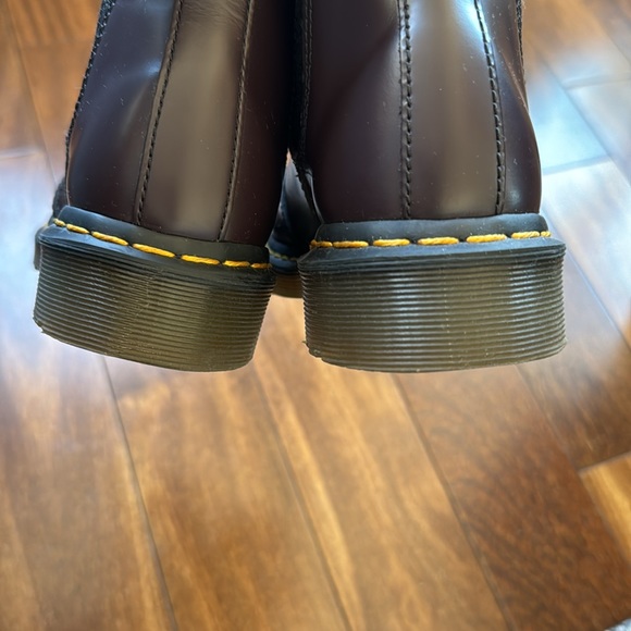 Dr Martens 2976 YS burgandy Unisex Like New w/ box - Picture 9 of 12